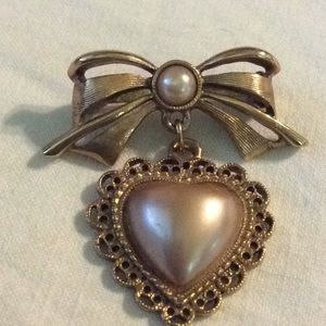 Vintage Heart Dangle brooch